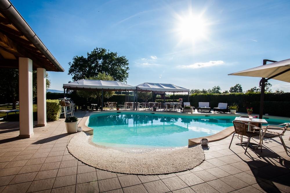Hotel La Posta Di Torrenova Orbetello Kültér fotó