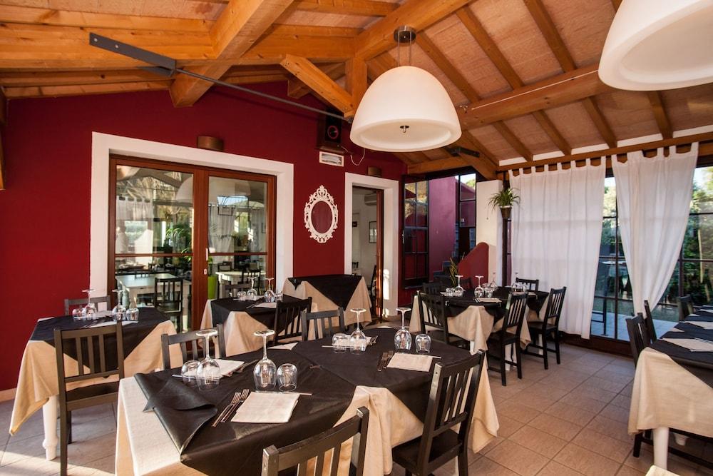 Hotel La Posta Di Torrenova Orbetello Kültér fotó