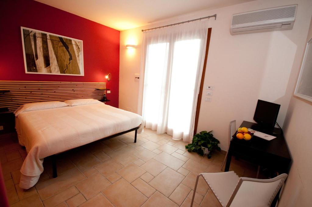 Hotel La Posta Di Torrenova Orbetello Szoba fotó